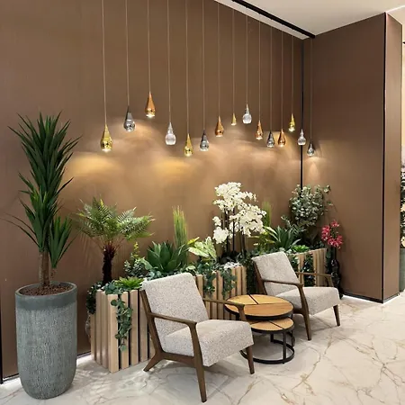 & Lukas شقة زلاتيبور