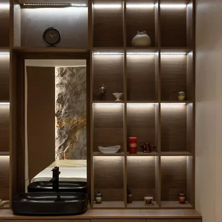 & Lukas זלאטיבור